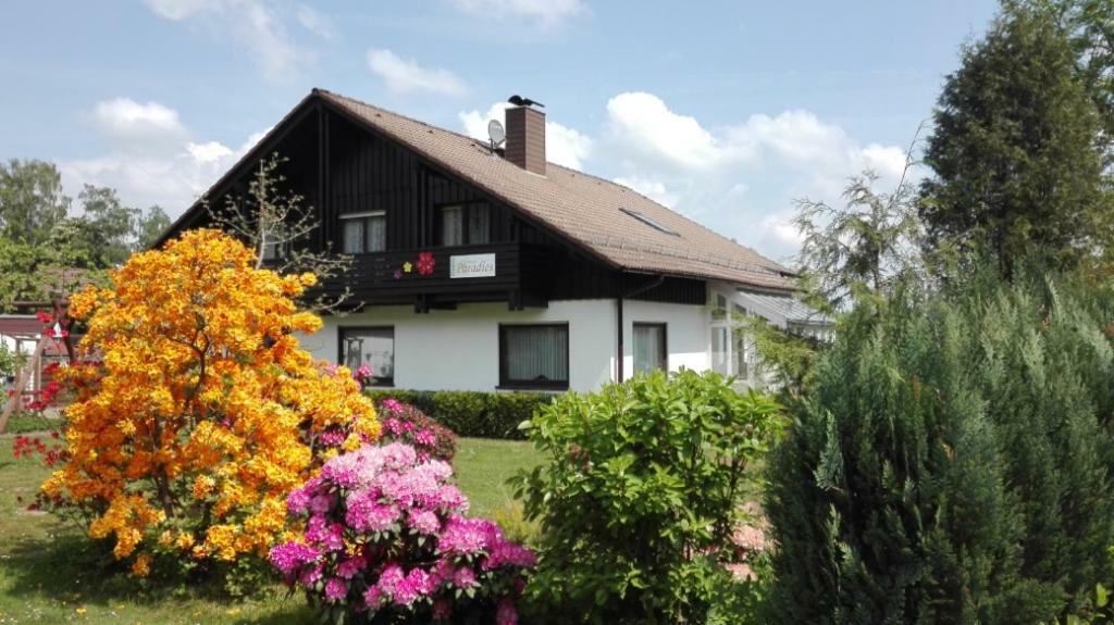 Hotel Gruenes Paradies- Garni Hochwaldhausen Exterior photo